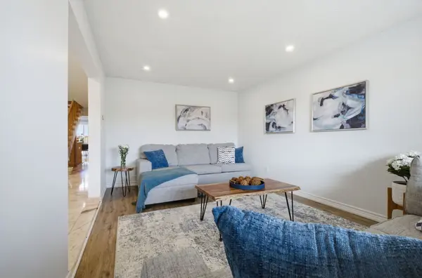 669 Highview RD, Pickering, ON L1V 4W2