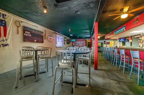 3717 Mccart Avenue, Fort Worth, TX 76110