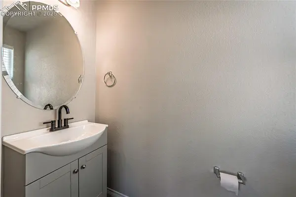 6835 Yocona DR, Colorado Springs, CO 80925