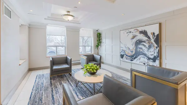 330 Mccowan RD #1101, Toronto E08, ON M1J 3N3