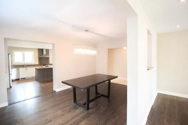 2550 Traverse DR S, Billings Bridge - Riverside Park And Area, ON K1V 9B1