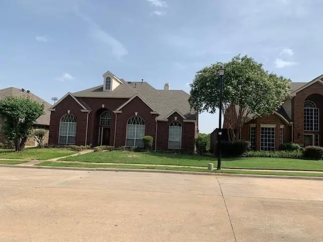 1027 Creek Bend, Carrollton, TX 75007