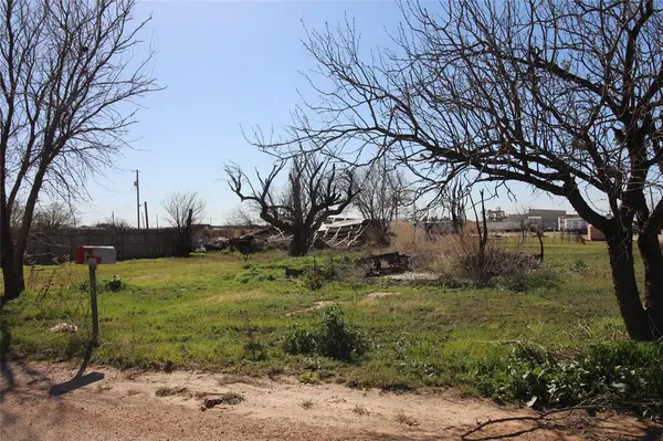 1732 Ave N, Anson, TX 79501