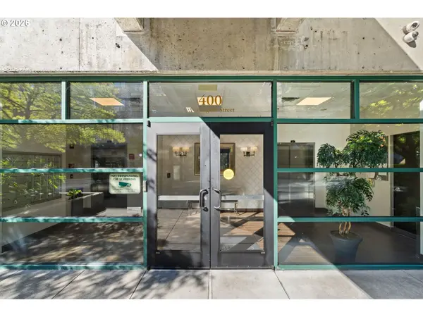 400 W 8TH ST #236, Vancouver, WA 98660