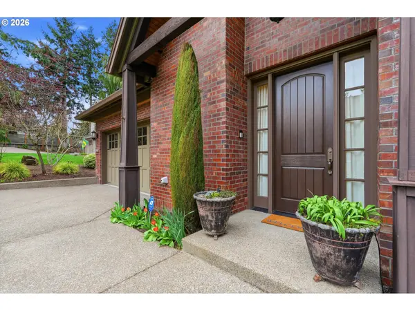 3987 WHEELER LN, West Linn, OR 97068