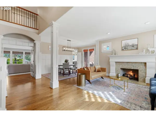 3987 WHEELER LN, West Linn, OR 97068