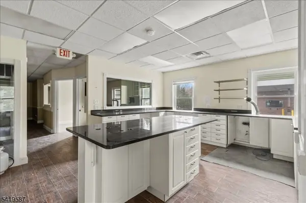 530 EA Main St unit 5B, Chester Boro, NJ 07930