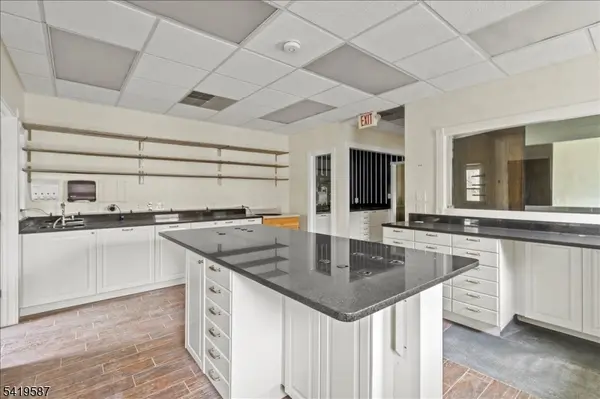 530 EA Main St unit 5B, Chester Boro, NJ 07930