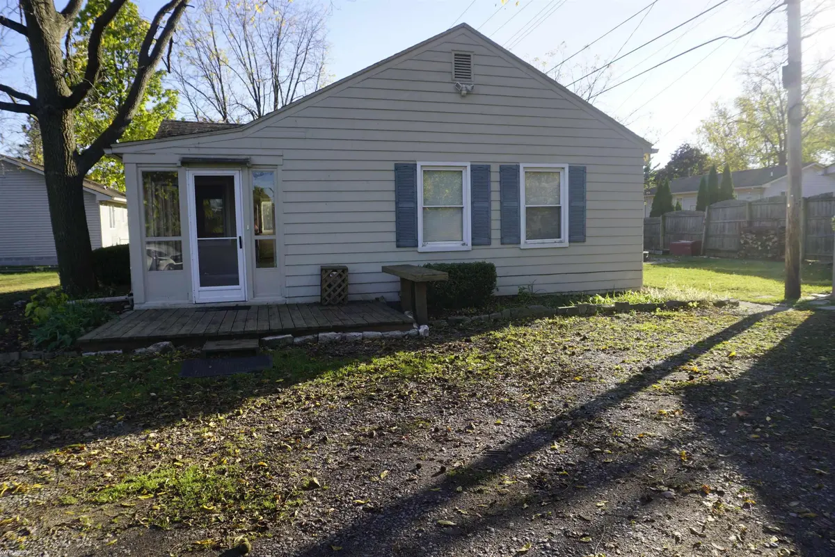 46721 Dequindre RD, Rochester Hills, MI 48307