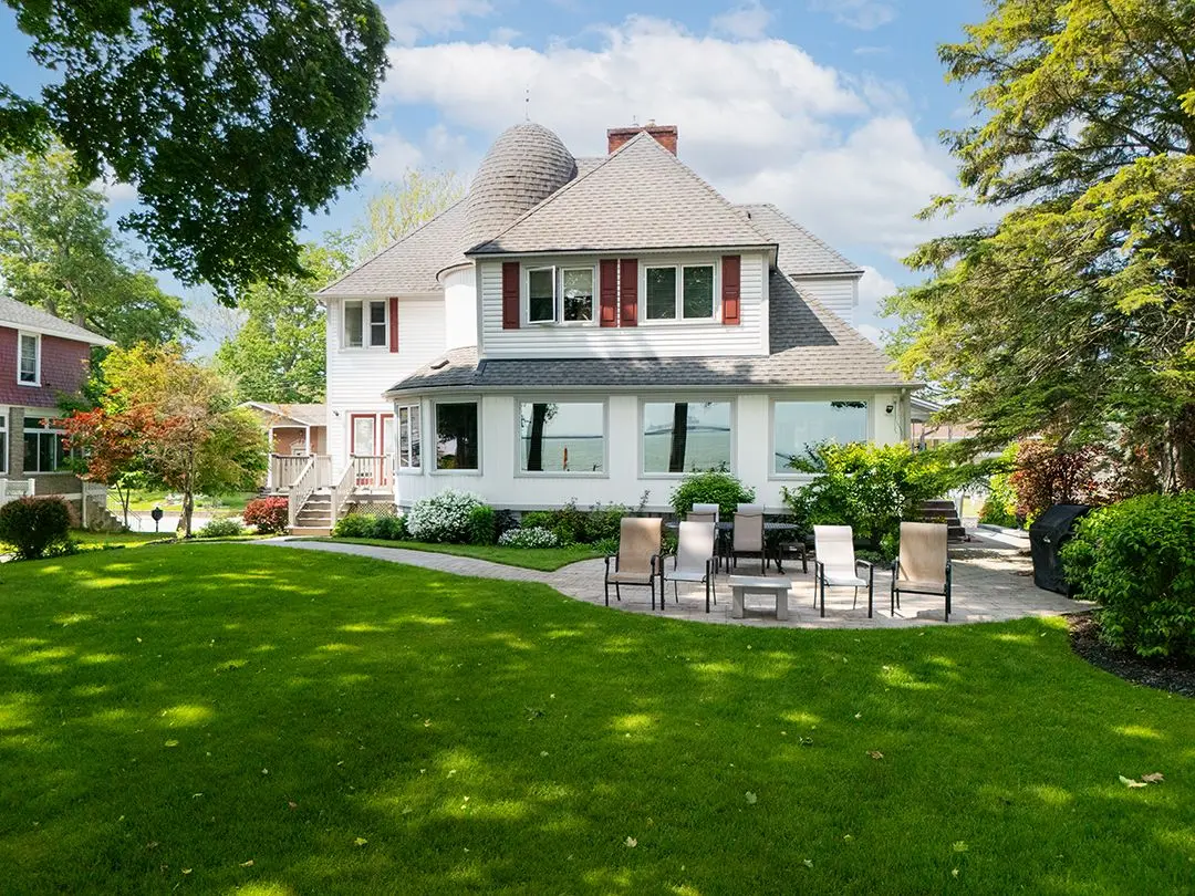 101 Tennessee AVE, Port Colborne, ON L3K 2R8