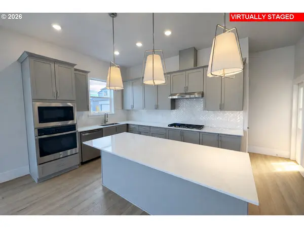 16847 SW Pomelo DR, King City, OR 97140