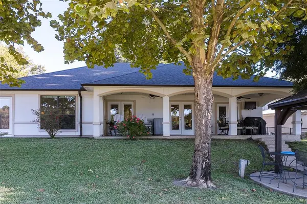 189 Ben Lacy Drive, Gun Barrel City, TX 75156