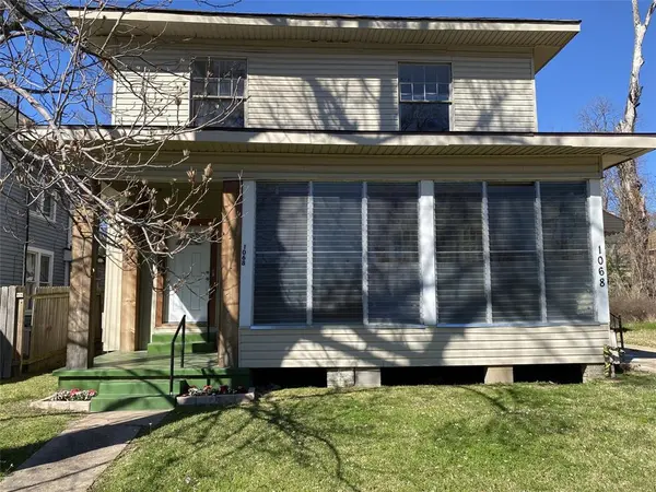 1068 College Street, Shreveport, LA 71104