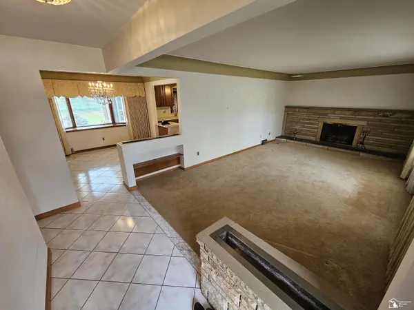 15723 Pleasant AVE, Allen Park, MI 48101