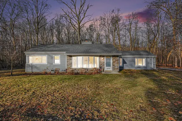 28375 Ranchwood DR, Southfield City, MI 48076