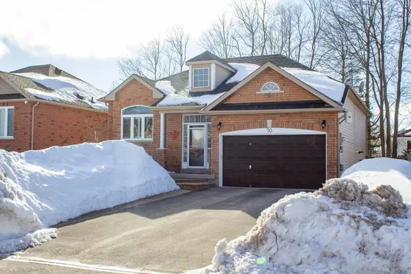 70 Rose Valley WAY, Wasaga Beach, ON L9Z 3C4