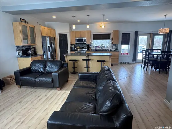 237 Eagle Point DRIVE, La Ronge, SK S0J 1L0