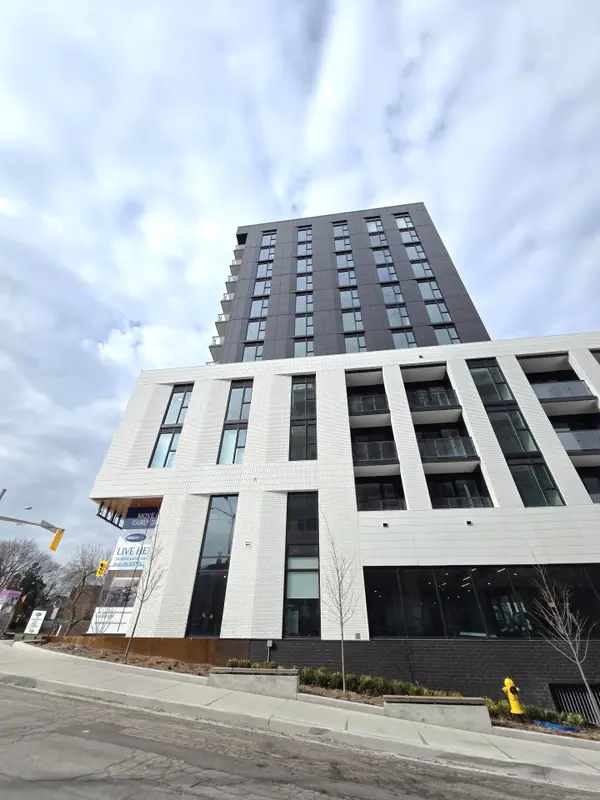 1660 Bloor ST W #808, Toronto W02, ON M6P 0C6