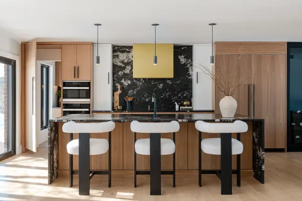 676 Foxton RD, Belleville, ON K0K 2Y0