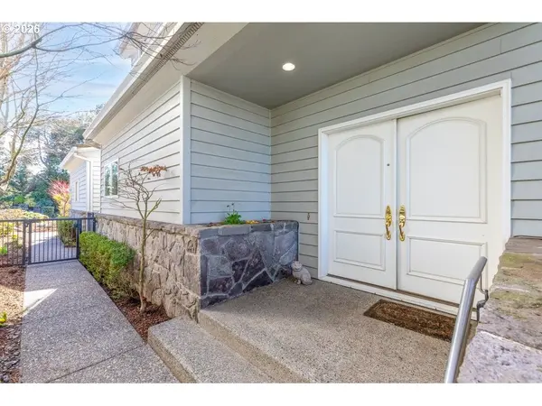 165 N LOTUS BEACH DR, Portland, OR 97217