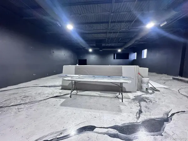 18600 WYOMING ST, Detroit, MI 48221