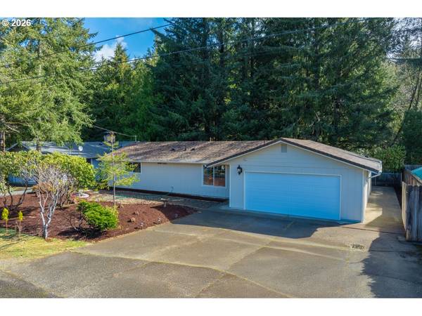 3292 MUNSEL LAKE RD, Florence, OR 97439