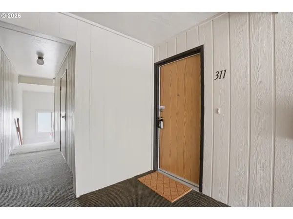 11040 SW GREENBURG RD #311, Tigard, OR 97223