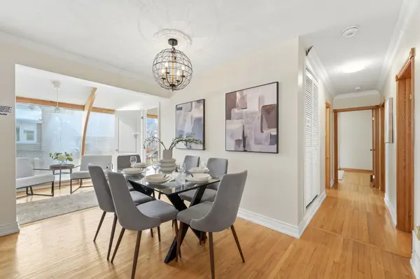 174 Darlingside DR, Toronto E10, ON M1E 3P6