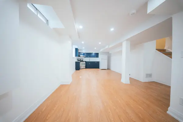 45 Hemingford PL #BSMT, Whitby, ON L1R 1E7