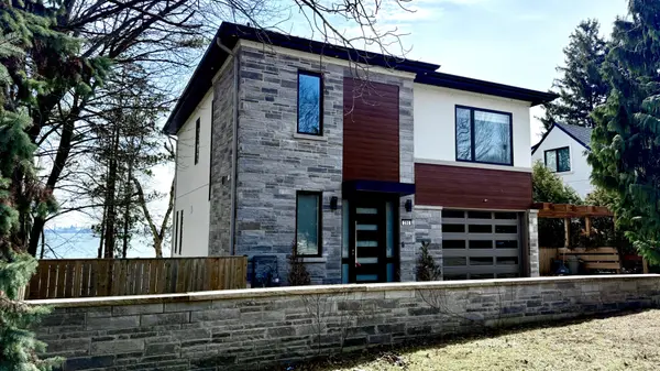 290 North Shore BLVD E, Burlington, ON L7T 1W9