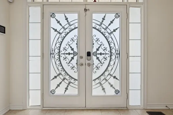 92 Scenic Ridge Gate, Brant, ON N3L 3E3