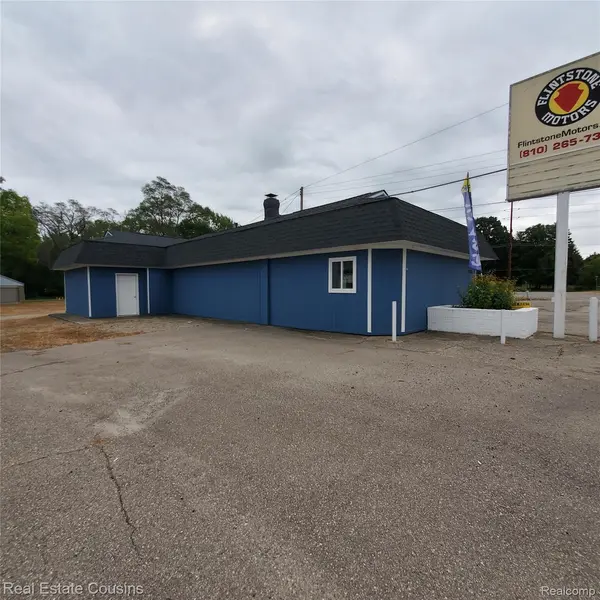 4235 Fenton RD S, Burton, MI 48529