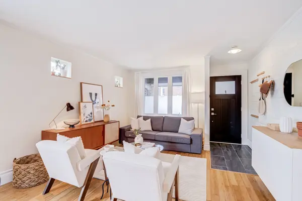 37 Kingston RD, Toronto E02, ON M4L 1S5