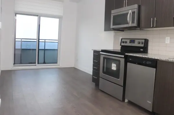 7900 Bathurst ST #628, Vaughan, ON L4J 0J9