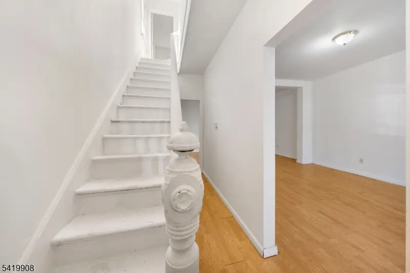 838 Rebecca Pl, Elizabeth City, NJ 07201