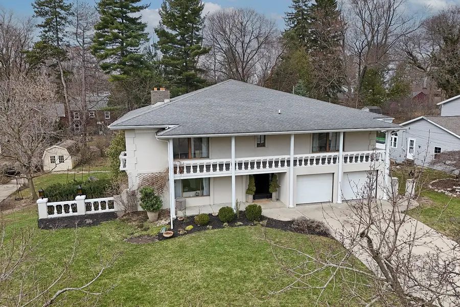 1217 El Camino DR NW, City Of Grand Rapids, MI 49504