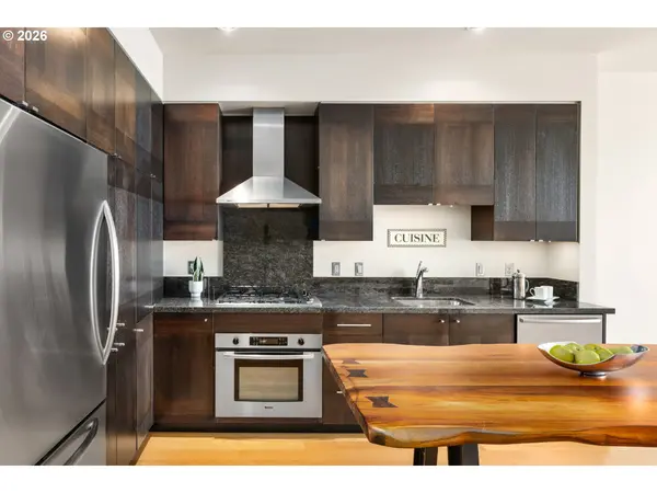 1920 S RIVER DR #1007, Portland, OR 97201