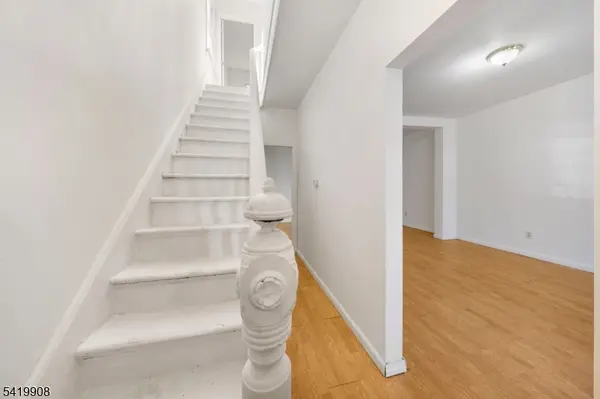 838 Rebecca Pl, Elizabeth City, NJ 07201