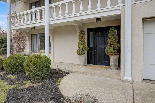 1217 El Camino DR NW, City Of Grand Rapids, MI 49504