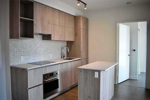 1 Yorkville AVE #708, Toronto C02, ON M4W 1L1