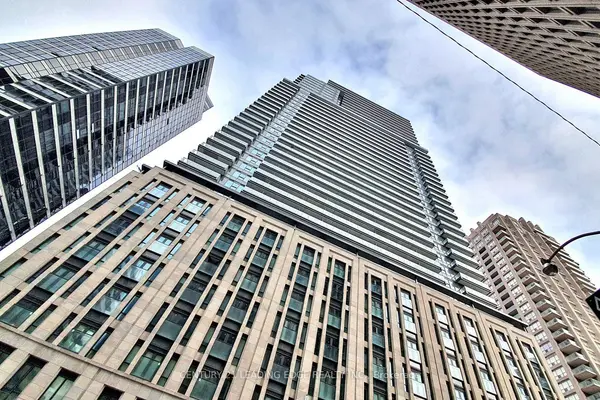 955 Bay ST #2408, Toronto C01, ON M5S 0C6