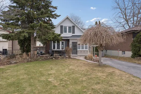 217 Farewell ST, Oshawa, ON L1H 6L5