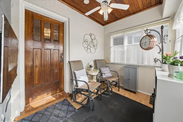 217 Farewell ST, Oshawa, ON L1H 6L5