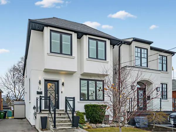 23 Tiago AVE, Toronto E03, ON M4B 1Z9