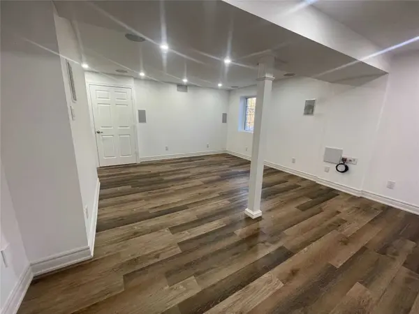 138 Rushworth DR #Bsmt, Ajax, ON L1Z 0E5