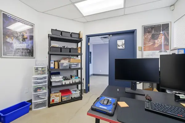 520 Westney RD S #5, Ajax, ON L1S 7H4