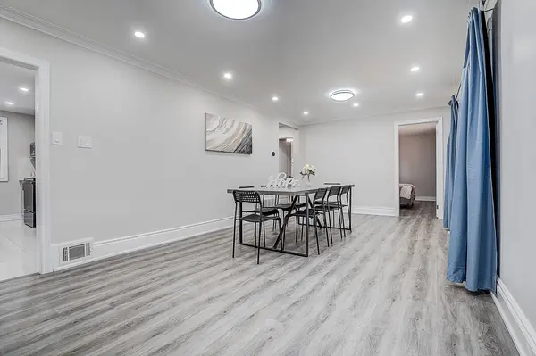 20 John ST, King, ON L7B 1J6