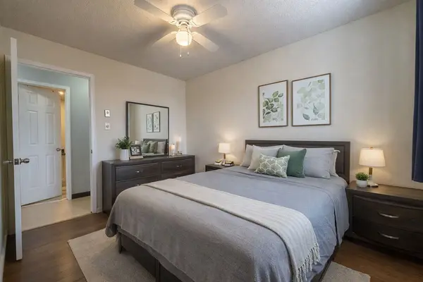 23 Meadow LN #7, Barrie, ON L4N 7K3