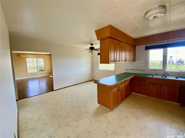 320 2 STREET E, Carnduff, SK S0C 0S0