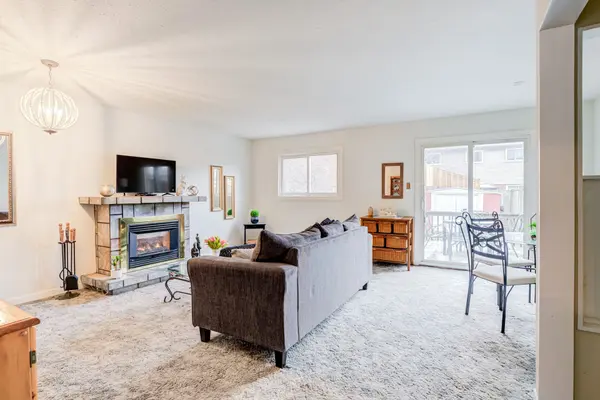 97 Kingham RD, Halton Hills, ON L7J 1S3